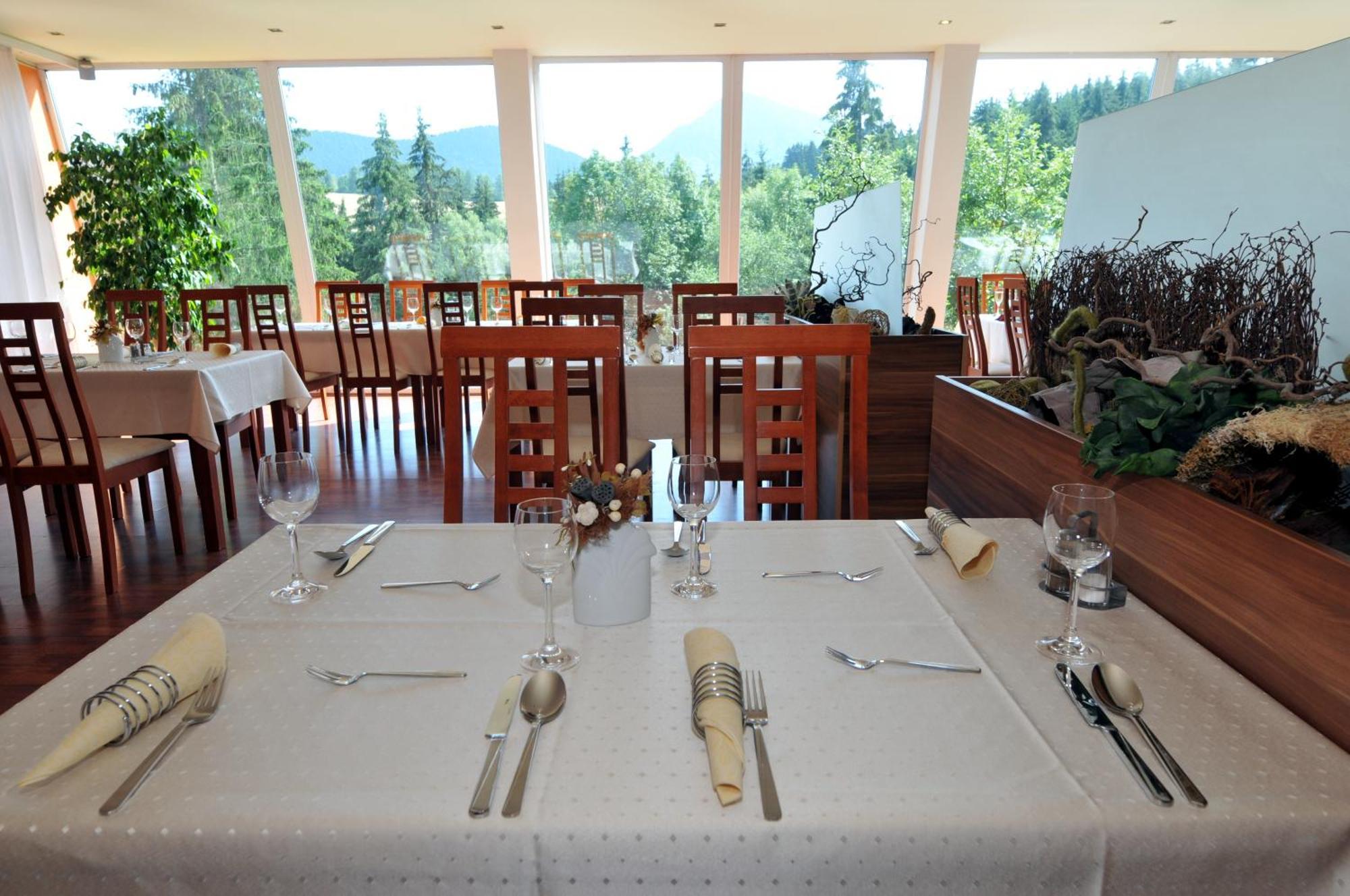 Holiday Park Orava Apartments Alsókubin Szoba fotó