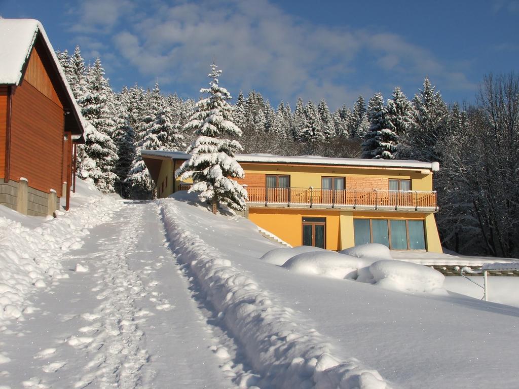Holiday Park Orava Apartments Alsókubin Kültér fotó