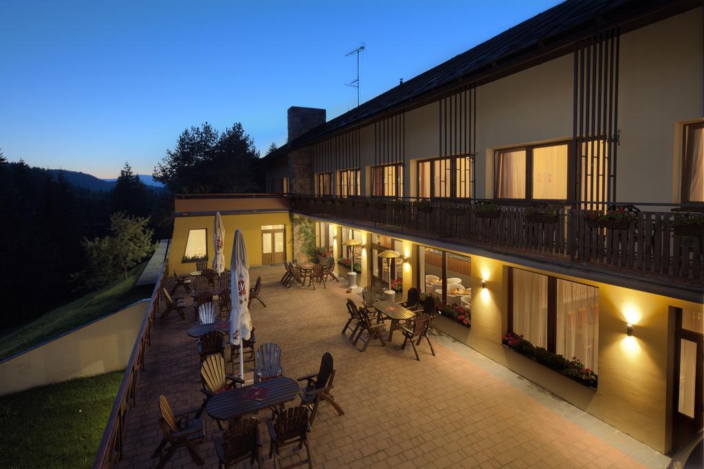 Holiday Park Orava Apartments Alsókubin Kültér fotó